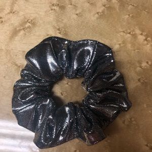 Silver lamè scrunchie